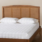 Testata del letto Carson Carrington Ugglom in legno e rattan sintetico