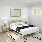 Letto matrimoniale moderno Plank and Beam con testiera a doghe