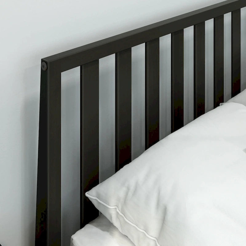 Letto matrimoniale moderno Plank and Beam con testiera a doghe