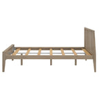 Letto matrimoniale moderno Plank and Beam con testiera a doghe