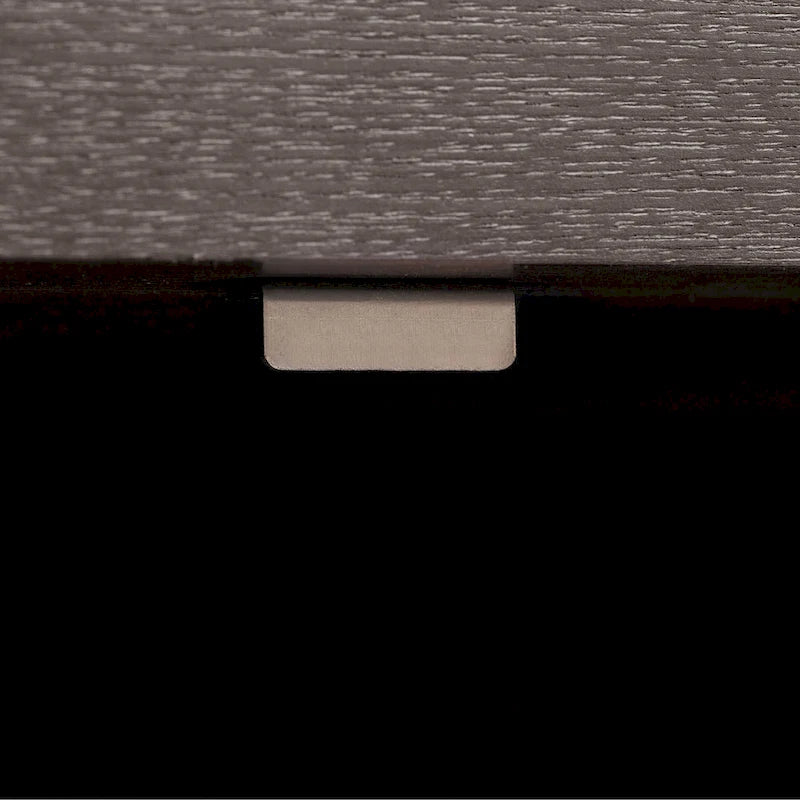 Credenza in legno color tortora/blu navy/nero, ripiani regolabili e maniglie dorate